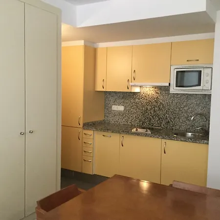 Unike Tarter Apartment *